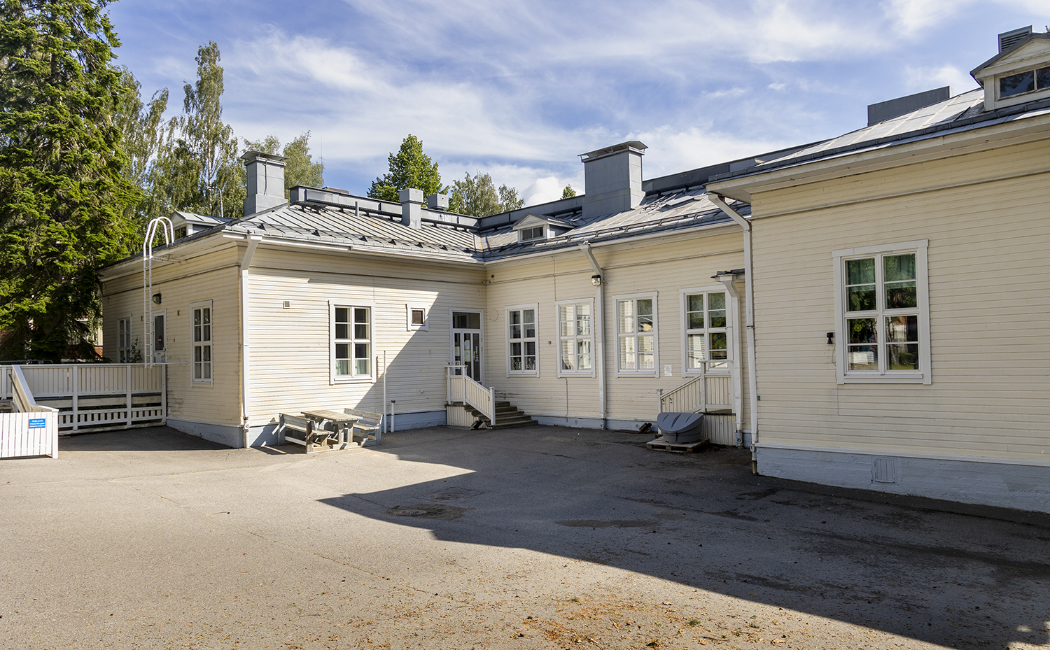 Saarikellon päiväkoti