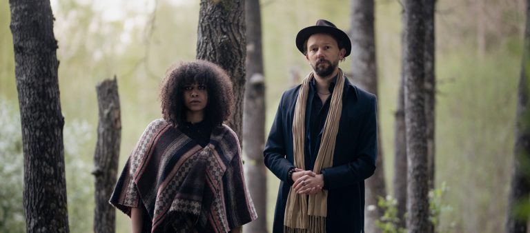 Emilia Sisco ja Valtteri Pöyhönen.