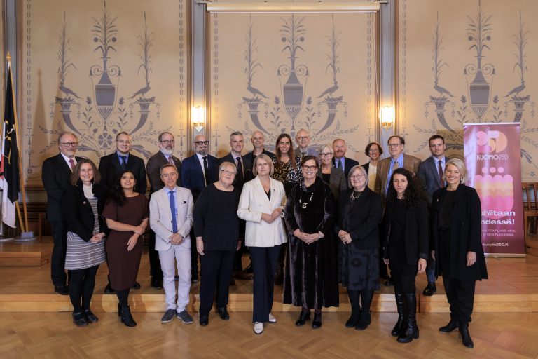 Ystävyyskaupunkien vieraat