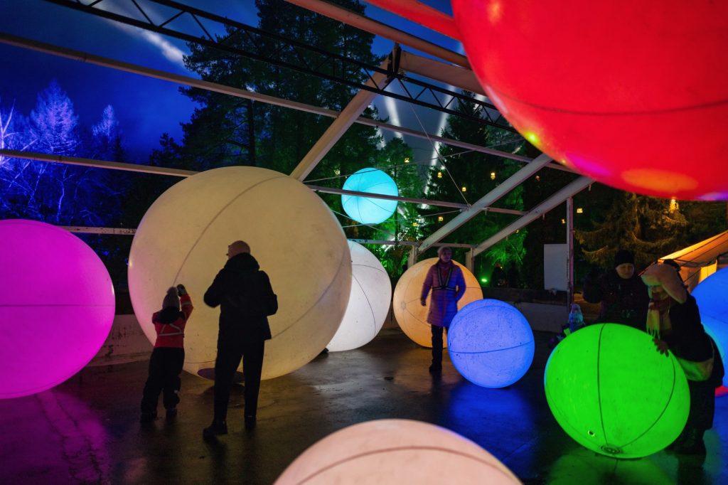 10. Lightsphere Opus Company (Suomi)