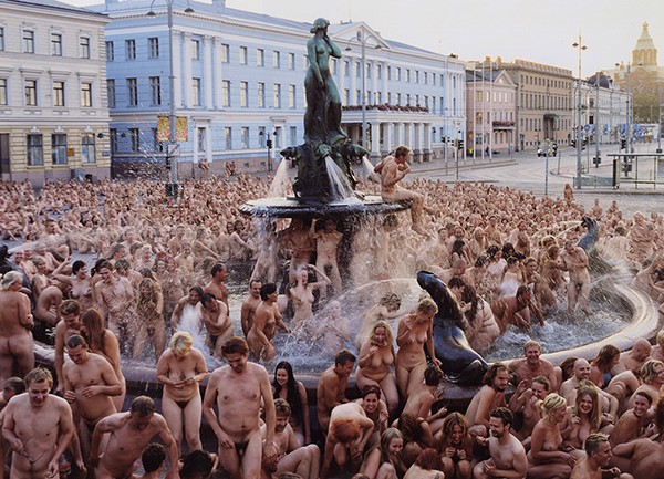 Photograph by artist Spencer Tunick, named Spencer Tunick: Finland 9, 2002.